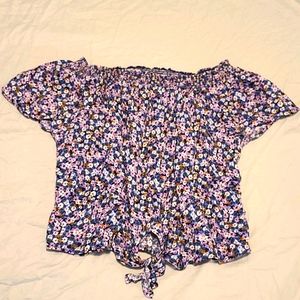 Arizona Jean Co. Floral Top